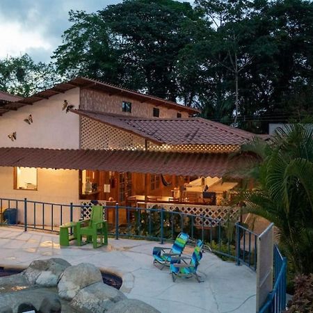 Poolside Beach House At Pangea Lodge Puerto Manzanillo Exterior foto